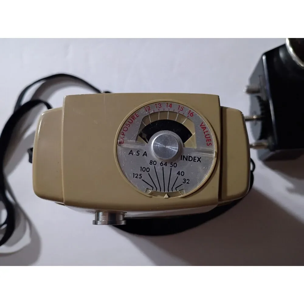 Vintage Kodak Brownie Starmeter (1960–1965) 127-film Camera w Supermite Flash